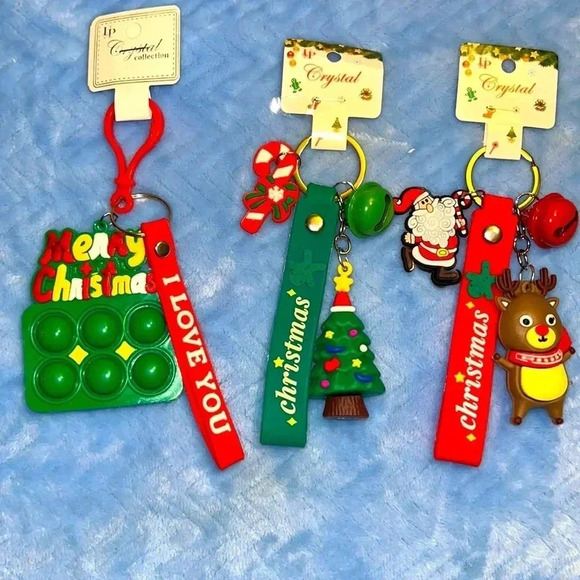 🆕 3 Christmas Cute Key Rings🎄🎅🏽🤶 - Picture 1 of 5